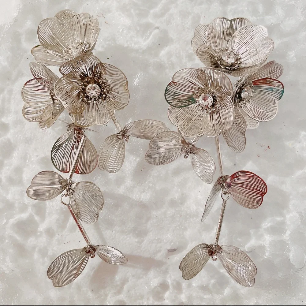 Zara Kate Middleton cascading floral Silver earrings